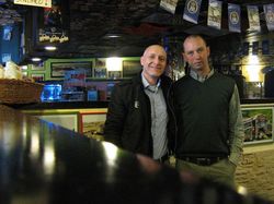 Incontro con l’Africa 2012 - con l’amico Luca Perusi a Verona, nel suo stupendo pub in stile australiano.